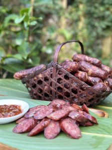 VẬN CHUYỂN LẠP XƯỞNG GÁC BẾP ĐI ÚC